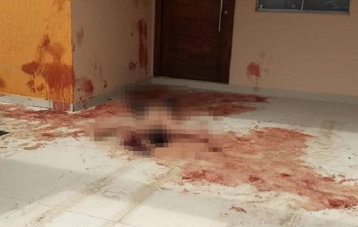 Ex-gerente do Frisa Ã© morto a facadas dentro de casa em Teixeira