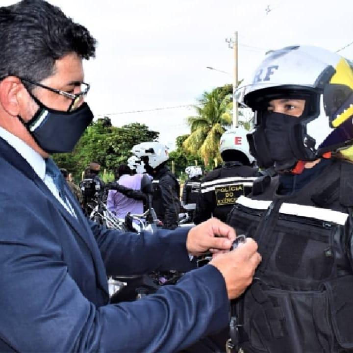 PRF da Bahia tem primeira policial mulher formada no Curso de Motociclista e Batedor do Exército Brasileiro