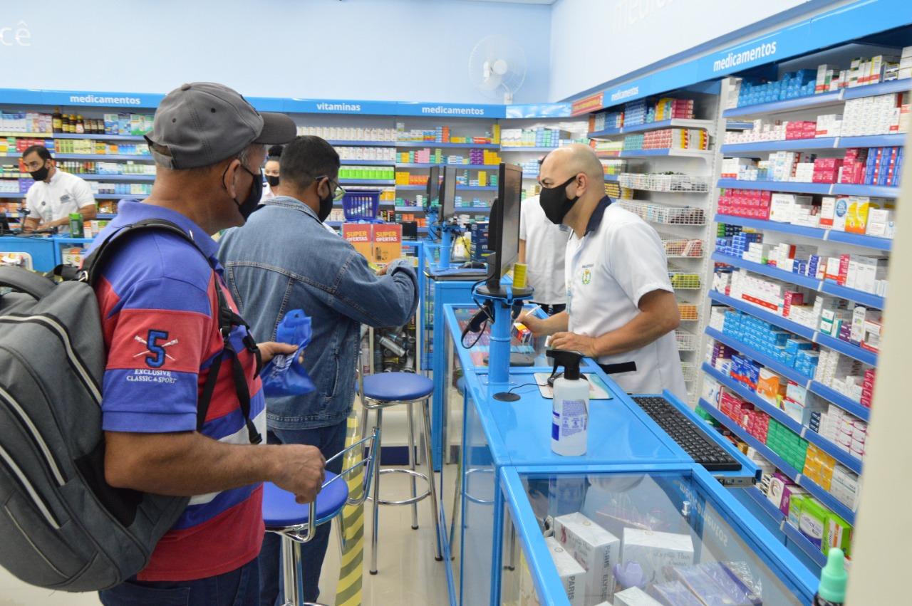Mais espaço, mais serviços: Farmácia Indiana é reinaugurada com festa em Medeiros Neto