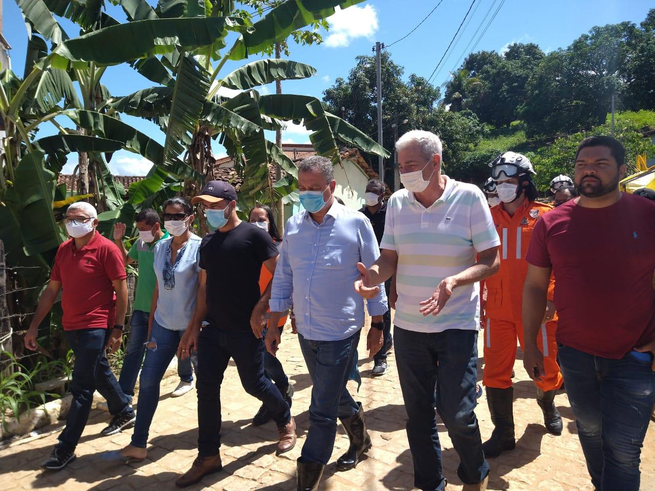 Enchente histórica em Medeiros Neto completa um semana