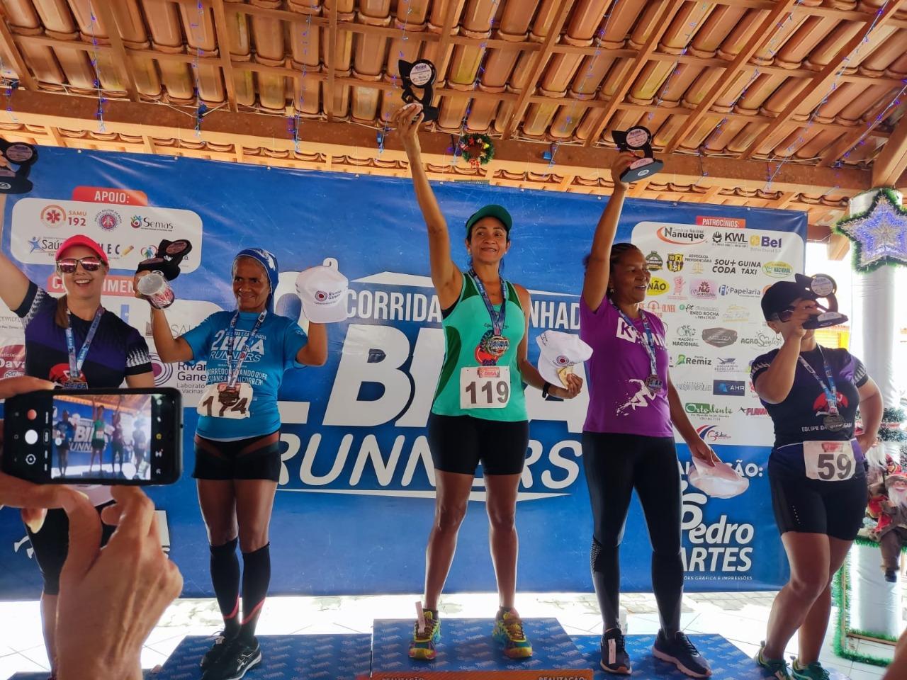 Equipe Água Preta de Atletismo de Itanhém conquista 10 pódios em Ibirapuã e ganha prêmio de segunda maior delegação da 2ª Bira Runners.