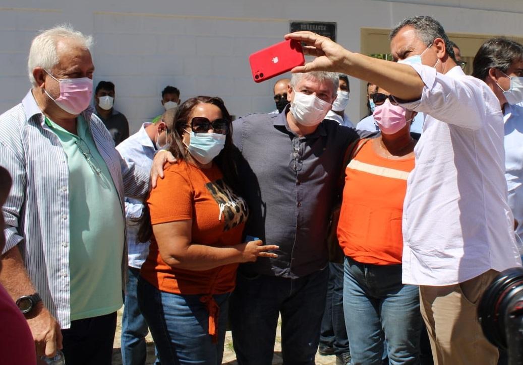 Mildson vai a Vereda em visita de governador, que manda recuperar estrada de Itanhém a Jucuruçu