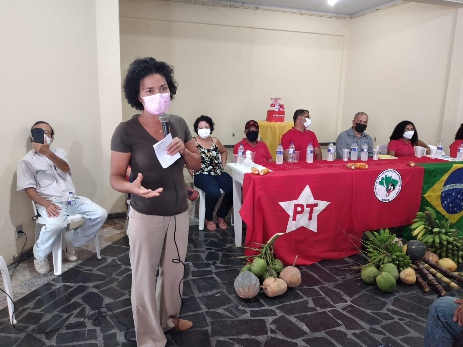 42 anos: filiados do PT realizaram plenária na Associação Dom Helder Câmara, em Medeiros Neto