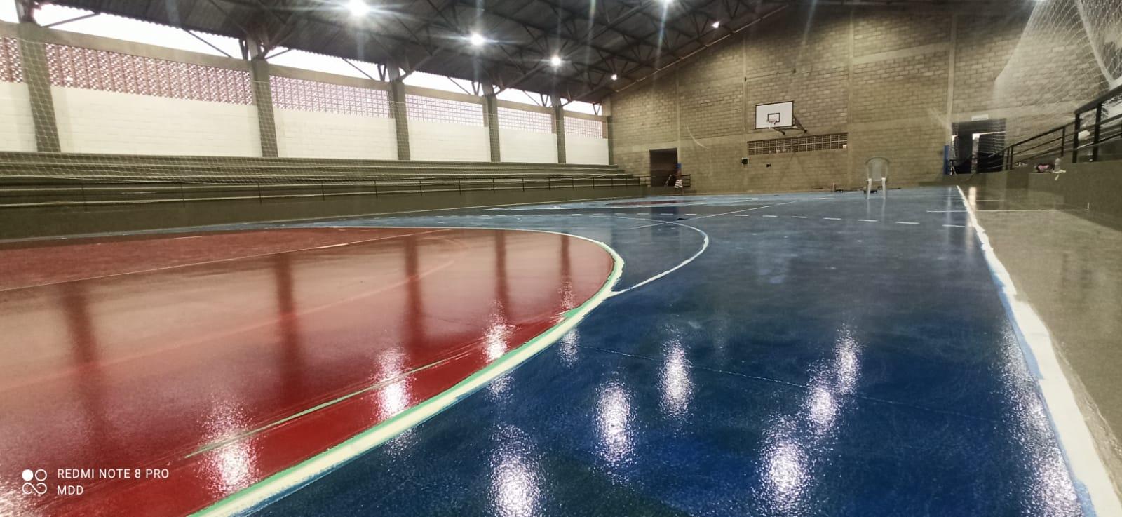 Ginásio de Esportes passa por reforma e modernização; Copa Comércio de Medeiros Neto terá início neste sábado, dia 7