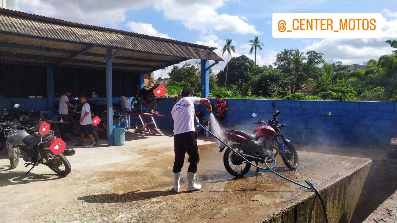 Medeiros Neto agora conta com nova oficina especializada: Center Motos é inaugurada