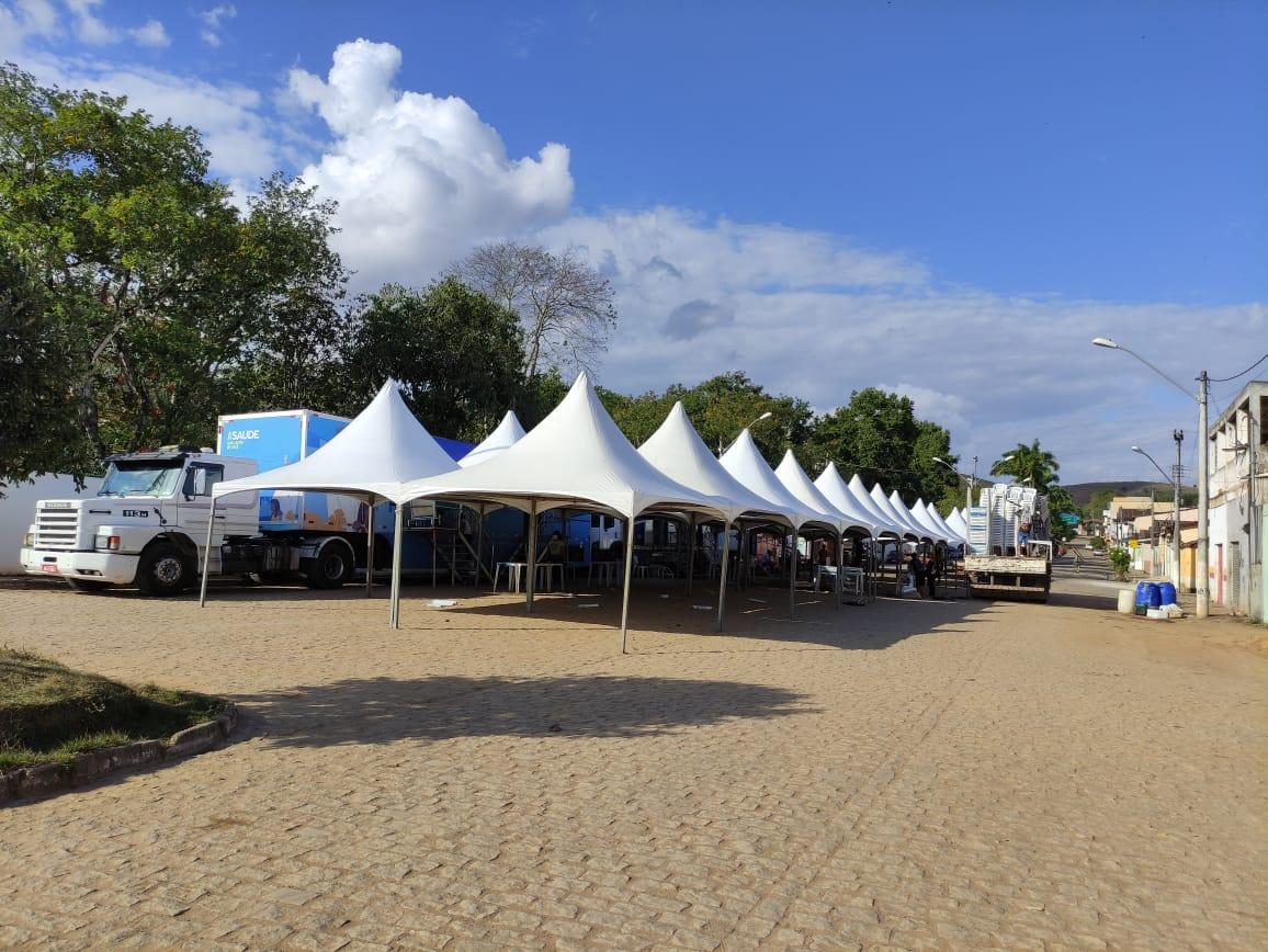 Carreta do projeto Feira Cidadã chegam a Itanhém. Serviços começam nesta terça, dia 2